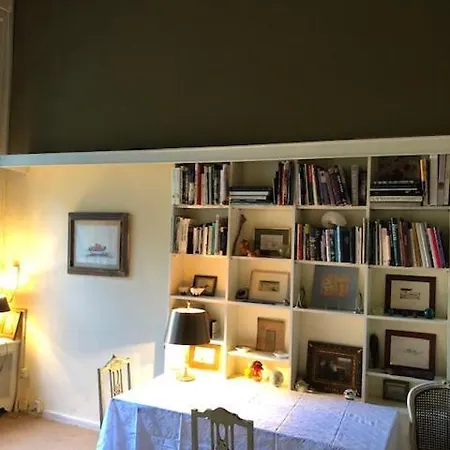 Stylish Studio On Historic Canal Apartment Amsterdam
